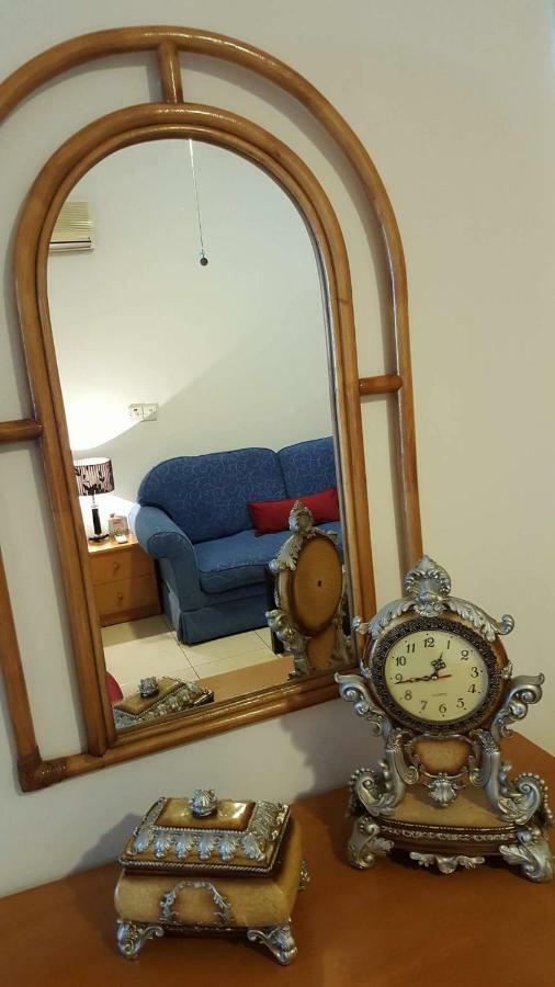 Ivoton Home Paphos Buitenkant foto